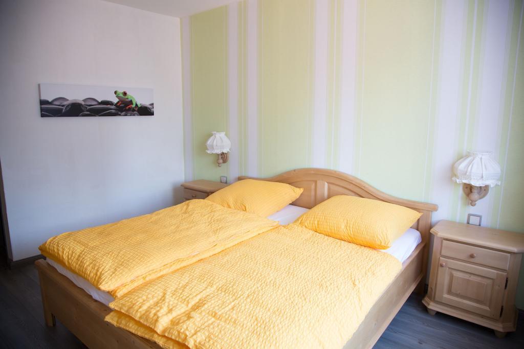 Hotel Zur Hessischen Schweiz Doernhagen Camera foto